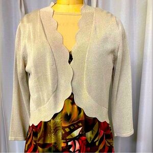 Elegant Scalloped Edge Cardigan